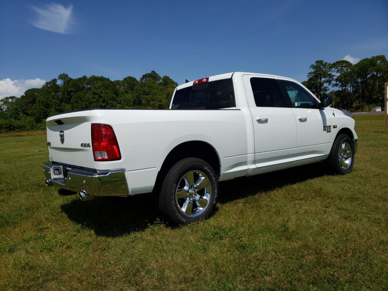 Pre-Owned 2019 Ram 1500 Classic Big Horn Crew Cab Pickup ...